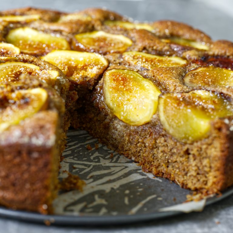 GEOFF’s Spiced Fresh Fig Cake with Honey Mascarpone…